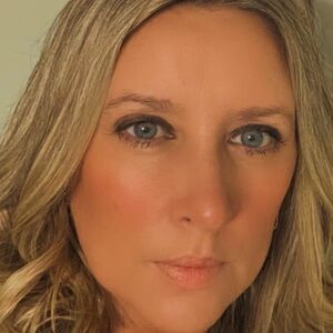 Meet your Posher, Marie